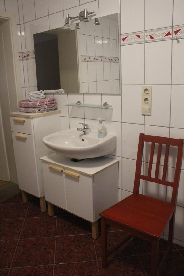 Ehrenberg Basislager Hohnstein - Familie Loeselアパートメント エクステリア 写真